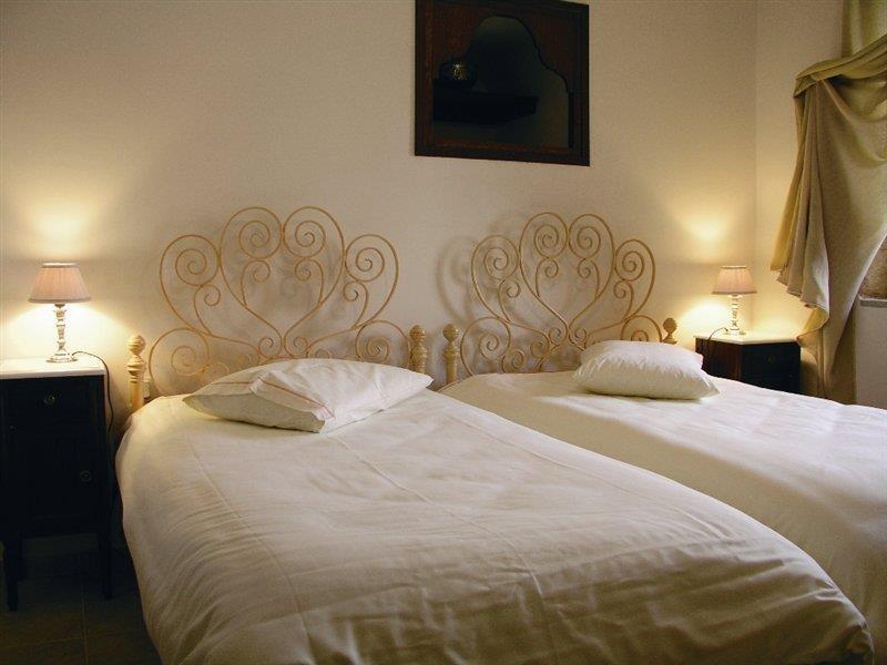 Triantafillies Guesthouse ポルタリア エクステリア 写真