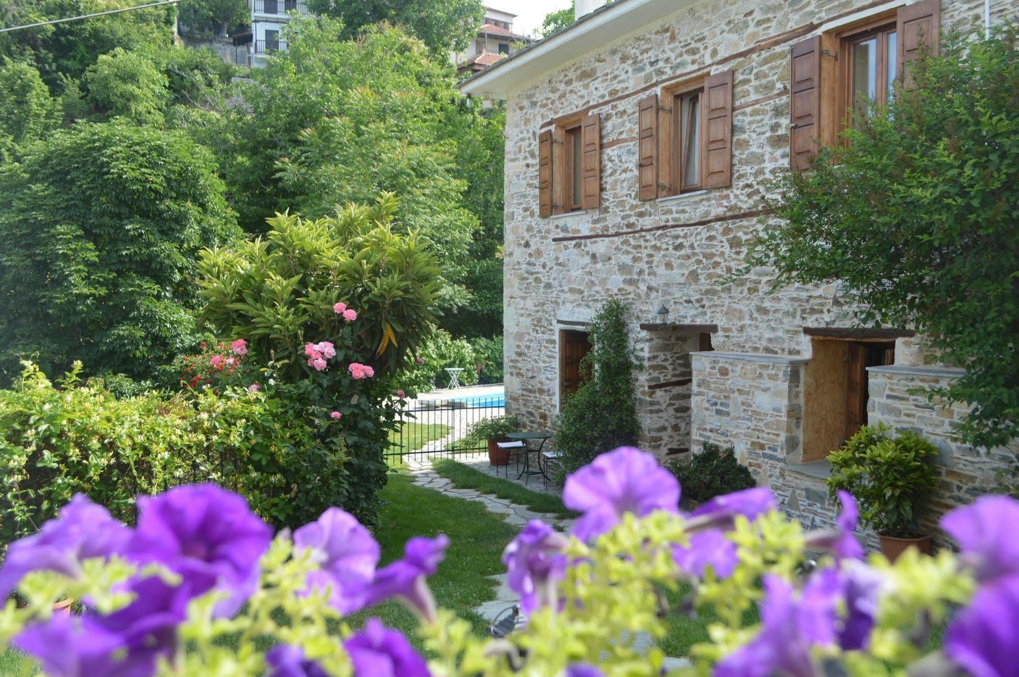 Triantafillies Guesthouse ポルタリア エクステリア 写真