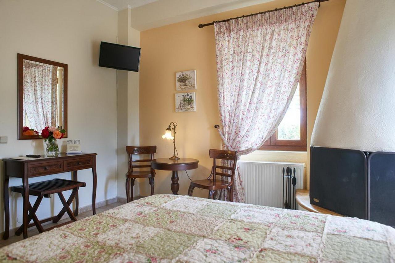Triantafillies Guesthouse ポルタリア エクステリア 写真
