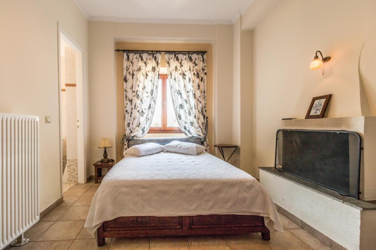 Triantafillies Guesthouse ポルタリア エクステリア 写真