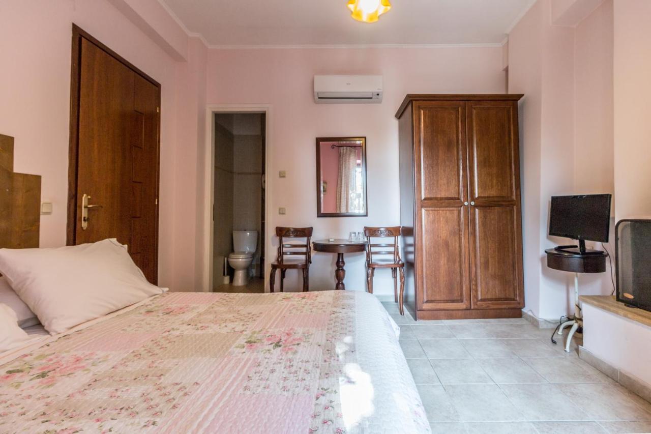 Triantafillies Guesthouse ポルタリア エクステリア 写真