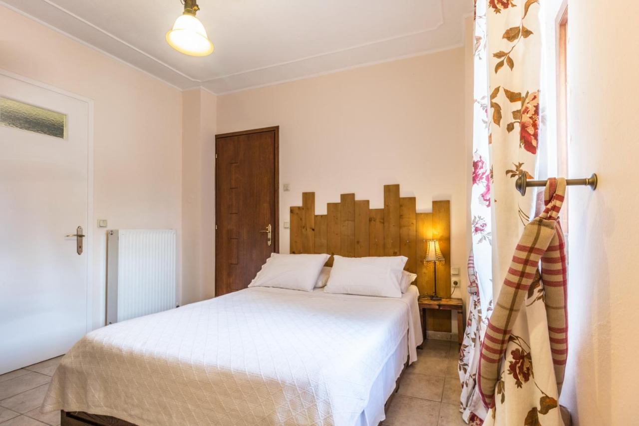 Triantafillies Guesthouse ポルタリア エクステリア 写真