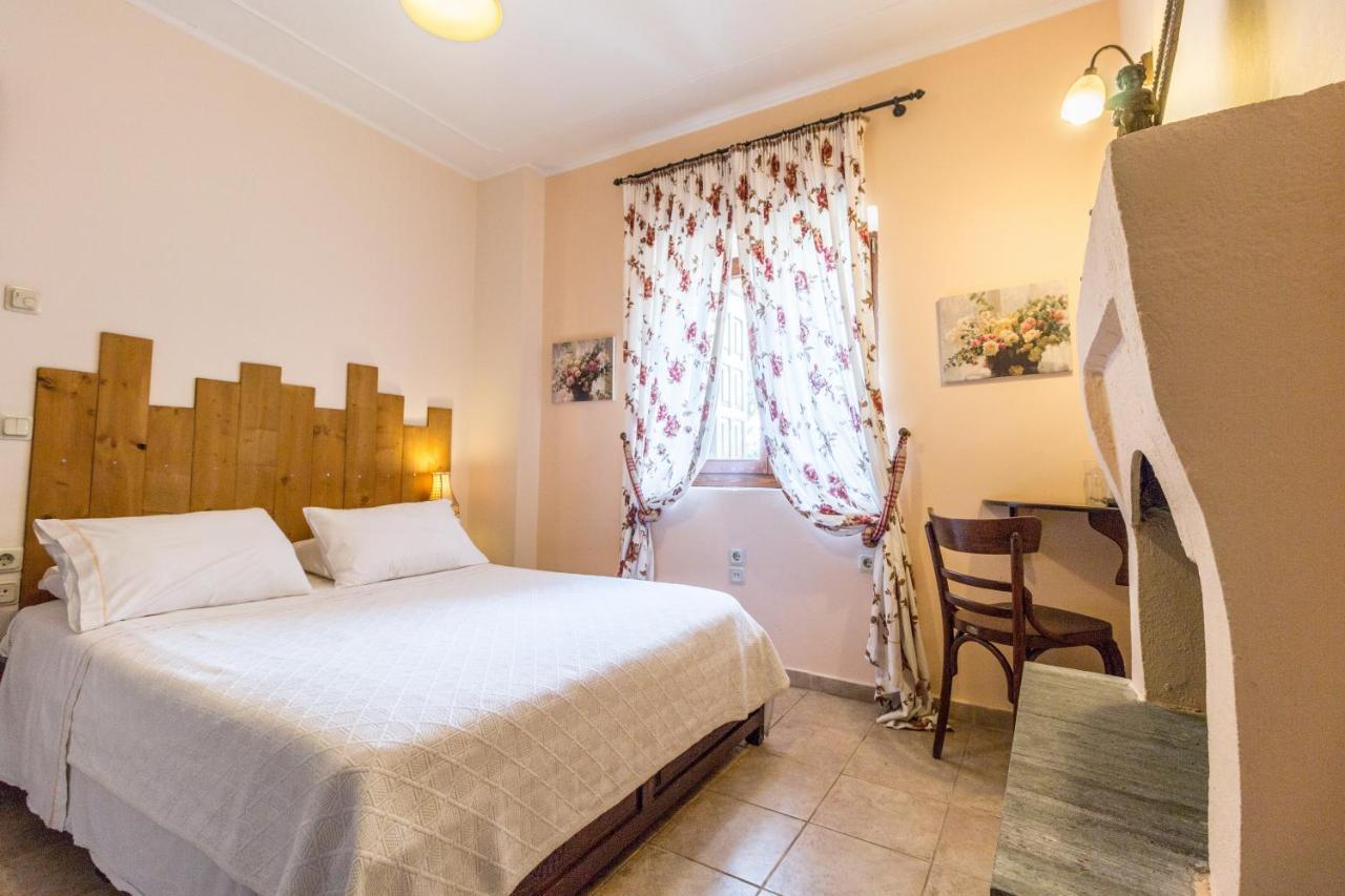 Triantafillies Guesthouse ポルタリア エクステリア 写真